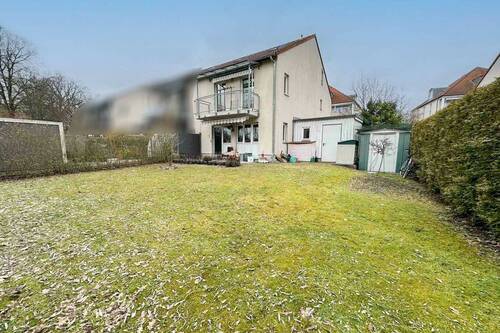 Garten - Wohnen in Ruhe und Grün: Charmante Doppelhaushälfte in Velten