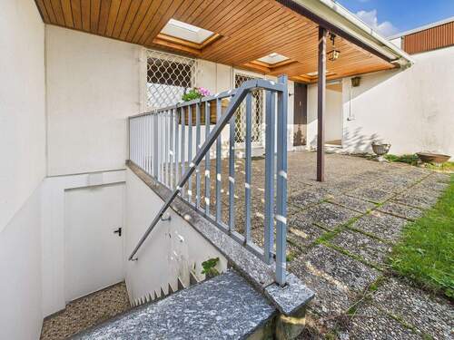 Außentreppe zum Untergeschoss - 