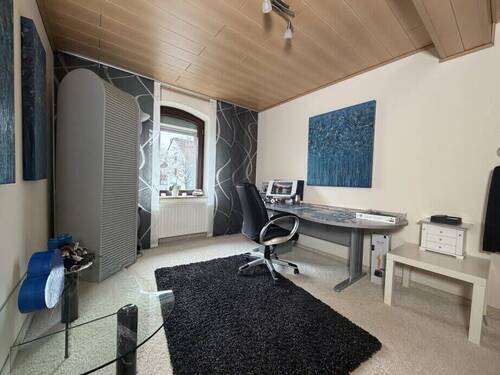 Arbeitszimmer 1. Obergeschoss - Einfamilienhaus mit 256,80 m&sup2; in Kassel zum Kaufen