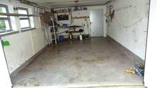 Garage - 