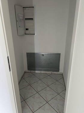 Abstellraum EG - 7 Zimmer Mehrfamilienhaus, Wohnhaus zum Kaufen in Beratzhausen