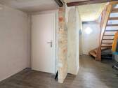EG Flur mit Innentreppe - 