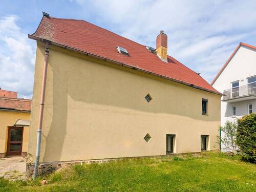 Nahansicht - 4 Zimmer Einfamilienhaus zum Kaufen in Zwenkau