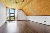 Schlafzimmer DG 1 - 