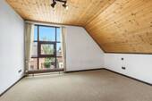 Schlafzimmer DG 2 - 