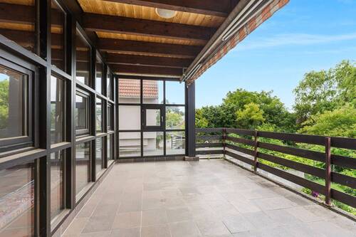 Balkon - Einfamilienhaus mit 257,00 m&sup2; in Erftstadt zum Kaufen