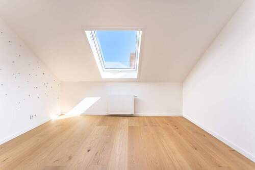 Kinderzimmer (3) OG - 