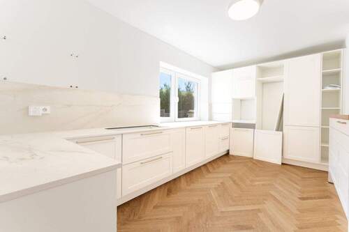 Küche (ohne Elektrogeräte) - 