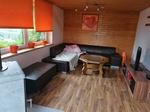 Wohnzimmer mit Kamin.jpg - 