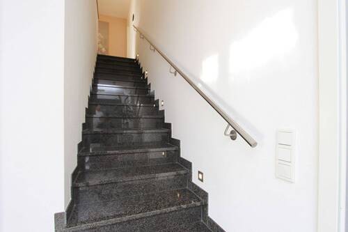 12_Treppe.jpeg - 