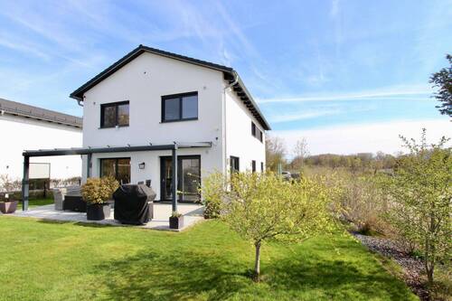 Ansicht.jpeg - Besser als Neu – Modernes Einfamilienhaus mit Einbauküche und vielen Extras!