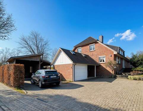 Außenansicht - (KI generiert) - Eindrucksvolles Einfamilienhaus in sehr guter Lage