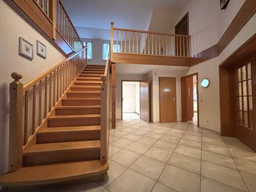 Diele - 8 Zimmer Einfamilienhaus in Harsefeld