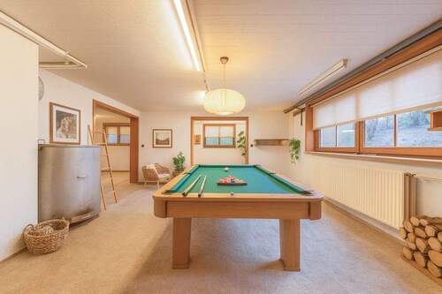 Hobbyraum virtuell möbliert - 