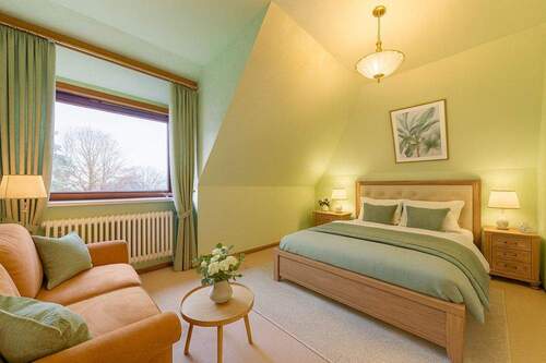 Schlafen OG virtuell möbliert - 