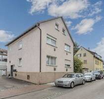 Handwerker aufgepasst: Sanierungsbedürftiges 3-Familienhaus in zentraler Lage - Stuttgart / Stammheim