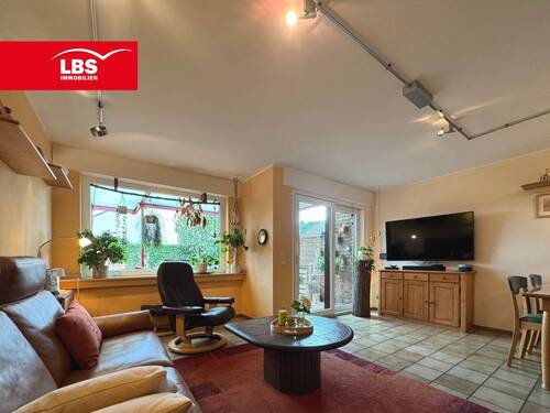 Wohn- und Esszimmer - 