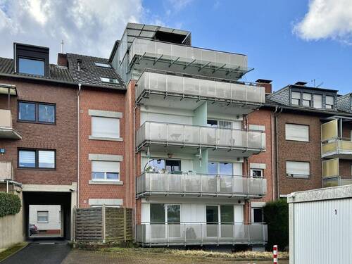Rückansicht - Mehrfamilienhaus, Wohnhaus in Mönchengladbach
