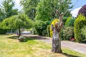 ZUfahrt - 9 Zimmer Einfamilienhaus in Wentorf bei Hamburg