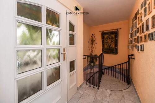 Treppe zur Einliegerwohnung - 