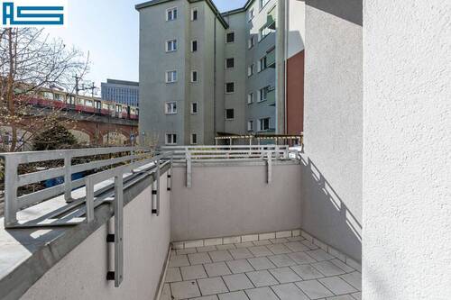 Blick vom Balkon nach Süden - 