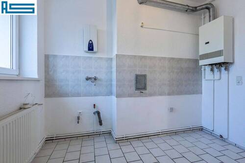 Küche - Wasser- und Herdanschluss - 