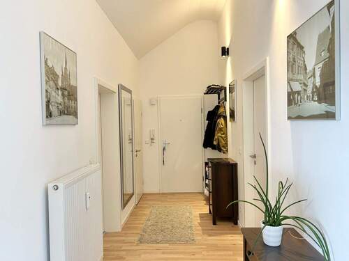 Diele - Etagenwohnung mit 54,00 m&sup2; in Fürth zur Miete