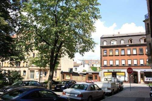 Blick vor dem Haus (rechts) - 