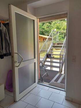 Eingang Wohnung 1. OG - 