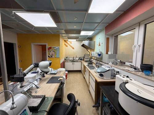 ehemaliges Labor teilbare Fläche - 