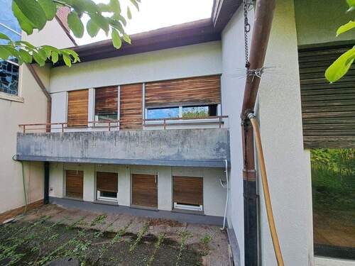 Balkon aus Gartenperspektive - Reihenendhaus mit 180,00 m&sup2; in Mannheim zum Kaufen