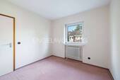 1/2 Zimmer OG - 
