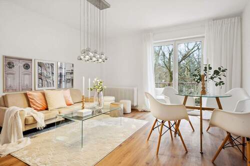 Wohn- und Esszimmer - 3 Zimmer Etagenwohnung zum Kaufen in Mannheim