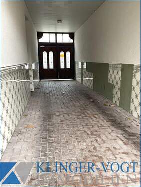 Hauseingang - 3 Zimmer Etagenwohnung zur Miete in Ludwigshafen am Rhein