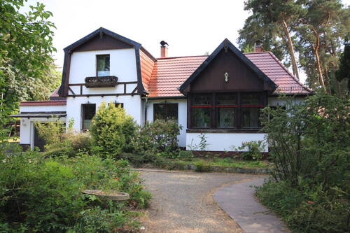 Hausansicht - 4 Zimmer Einfamilienhaus zum Kaufen in Falkensee