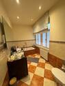 Bad mit Wanne + Dusche - 