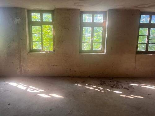 8faa61e9-a158-42c0-a5fe-fcc0b05b87e3 - 