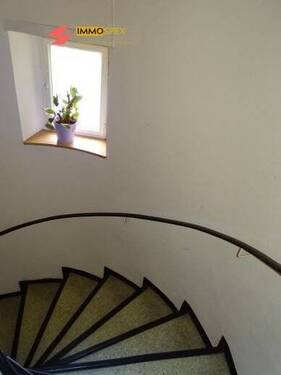 Bild 3 - 9 Zimmer Mehrfamilienhaus, Wohnhaus in Schopfheim