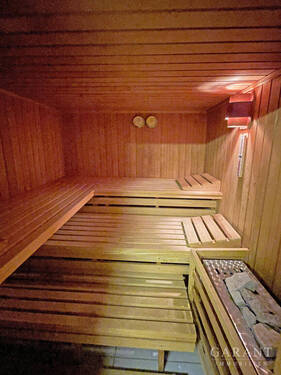 Sauna UG - 