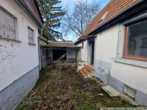 2 Innenhof - Grundstück zum Kaufen in Brühl