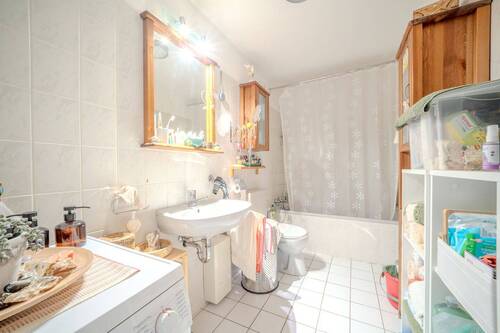 Innenliegendes Badezimmer - 3 Zimmer Etagenwohnung in Hildesheim