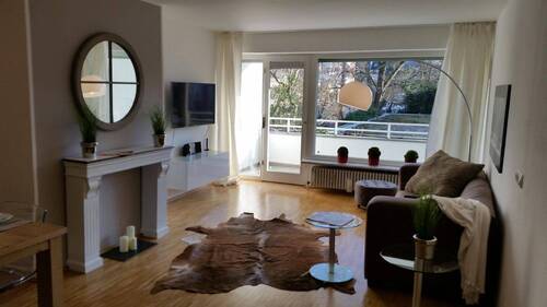 Bild 2 - 2 Zimmer Etagenwohnung zur Miete in Köln