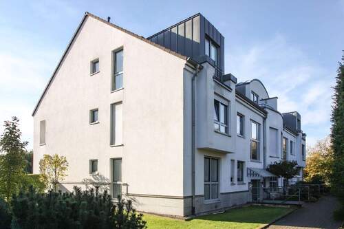 Wohnhaus in Leverkusen - 4 Zimmer Etagenwohnung zur Miete in Leverkusen