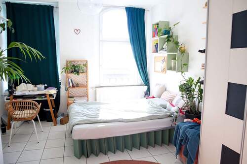 Schlafzimmer WG 2 - 
