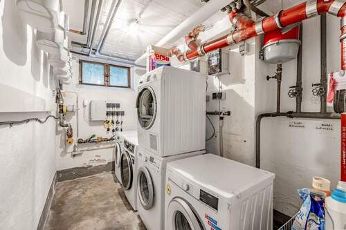 Hausanschlussraum - Mehrfamilienhaus, Wohnhaus in Remscheid zum Kaufen