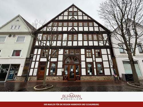 Titelbild Portale - 31655 Stadthagen - Wohn- und Geschäftshaus mit 11 Einheiten