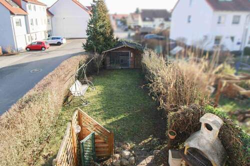 Blick in den Garten - 5 Zimmer Einfamilienhaus in Leipzig