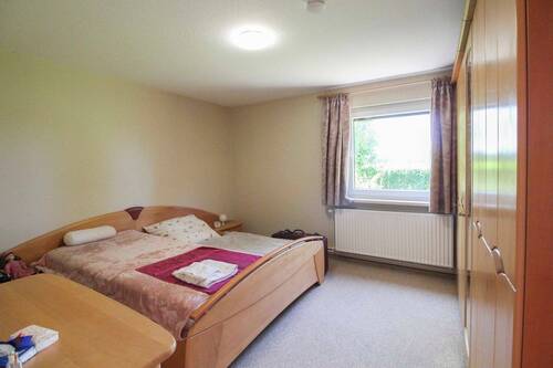Schlafzimmer (2) - 