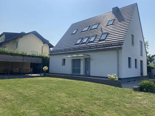 Hausansicht vom Garten - EFH in Vallendar von Privat zu verkaufen