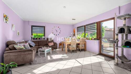 Wohnzimmer 1 - 3 Zimmer Etagenwohnung in Roetgen (EG)